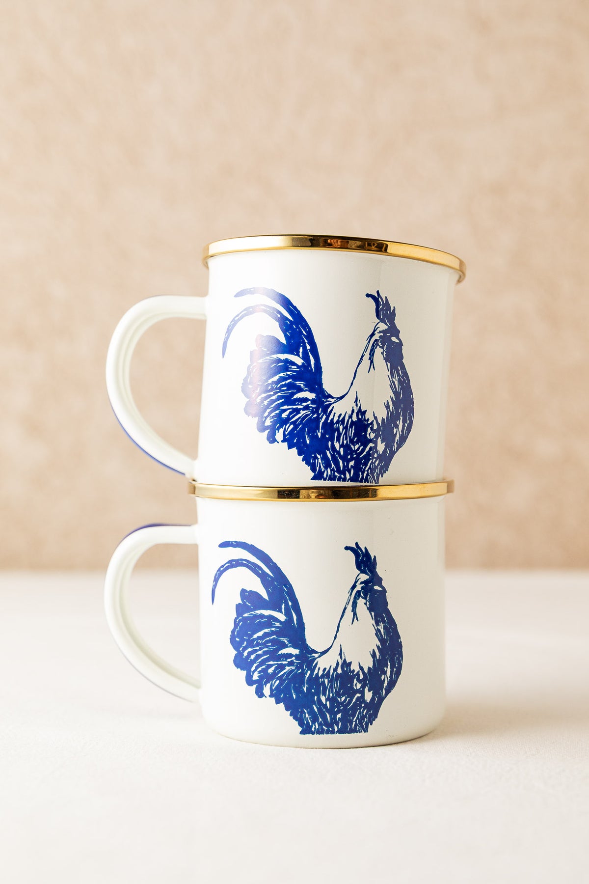 Taza pequeña con asa gallo azul